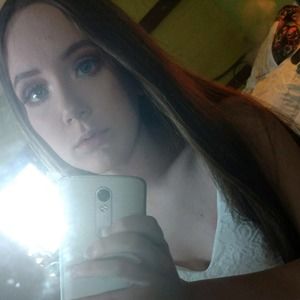 Meet your Posher, Mckayla